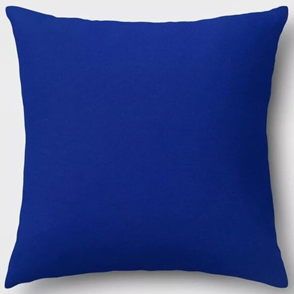 Room Essentials OUTDOOR Porch Pillows Set of 2 Solid Reversible Throw Pillow NWT - Picture 4 of 6